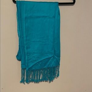 Elegant Blue Women's Scarf